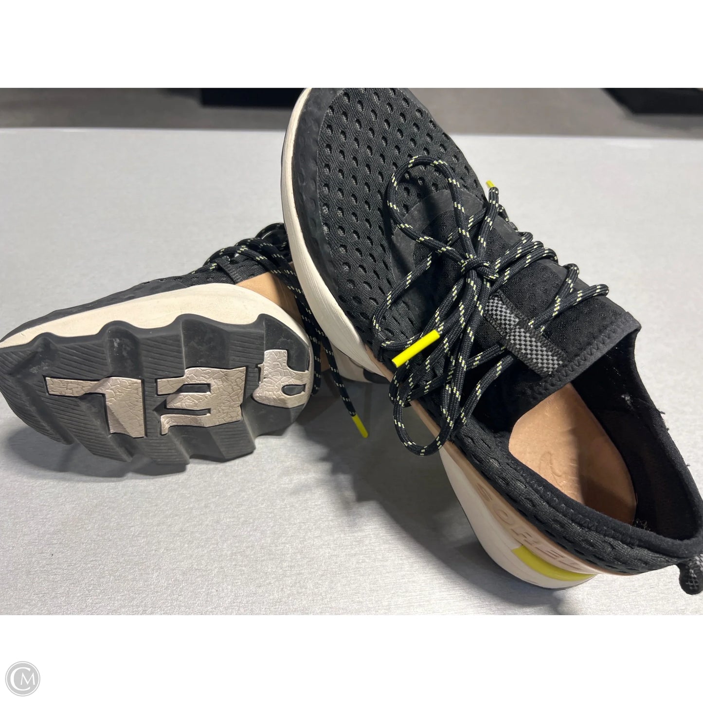Shoes Sneakers By Sorel In Black, Size: 8
