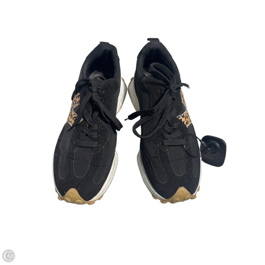 Shoes Sneakers By Cmc In Black, Size: 8.5