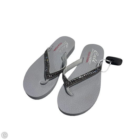Sandals Flats By Skechers In Grey, Size: 8