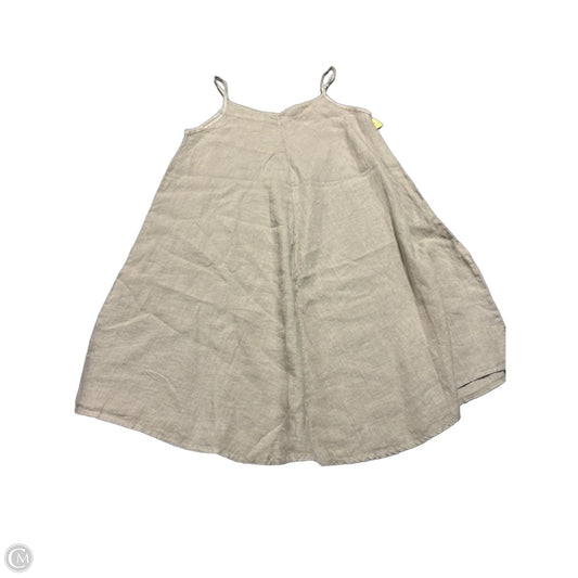 Dress Casual Short By Terzo Millennio In Tan, Size: S