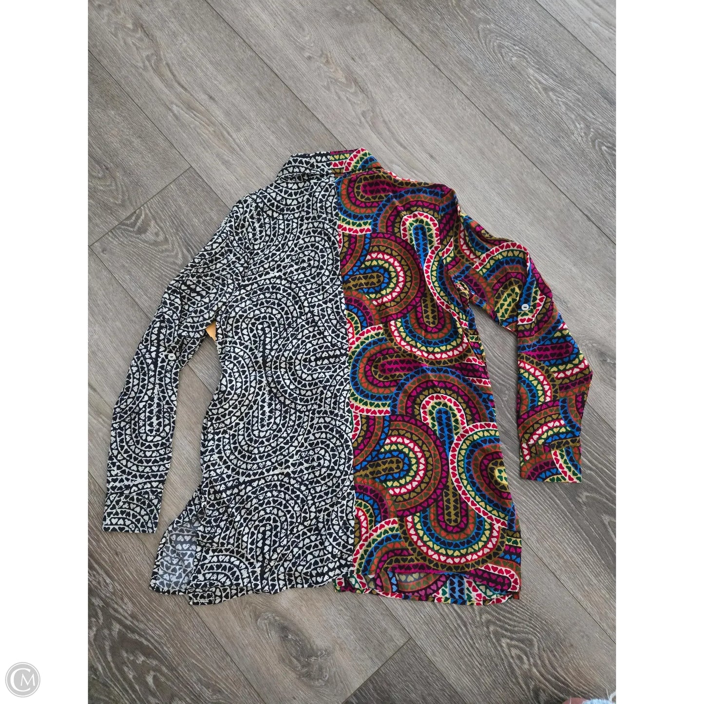Top Long Sleeve By Cma In Multi-colored, Size: Xs