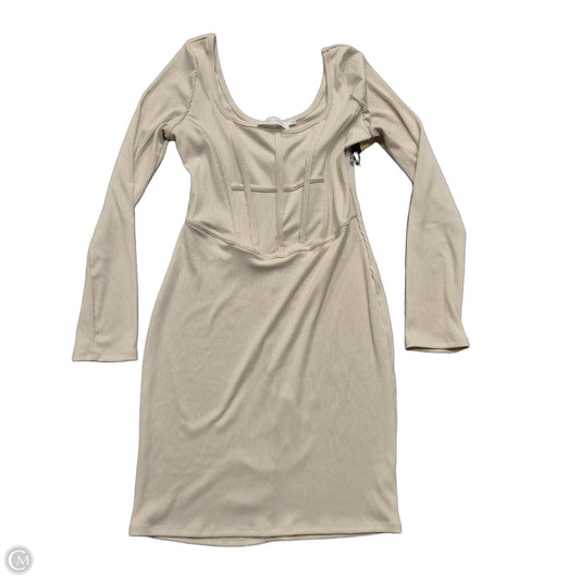 Dress Casual Short By Cmc In Cream, Size: L
