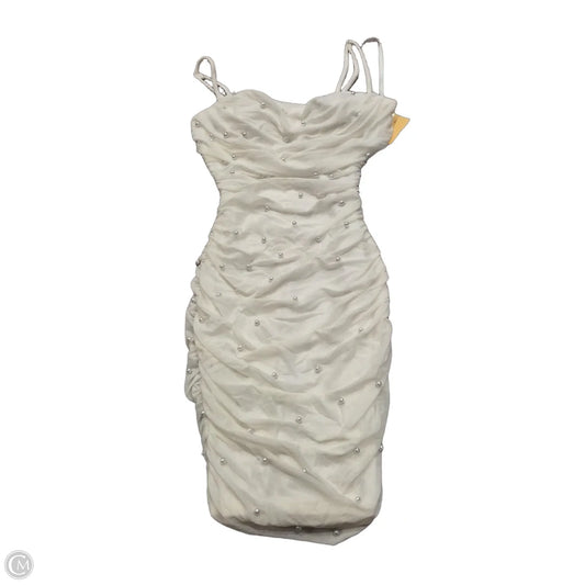 Dress Party Short By Windsor In White, Size: M