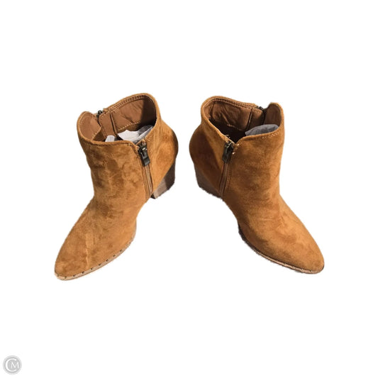 Boots Ankle Heels By Cma In Brown, Size: 7.5