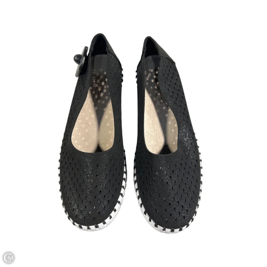Shoes Flats By Cmc In Black, Size: 9.5