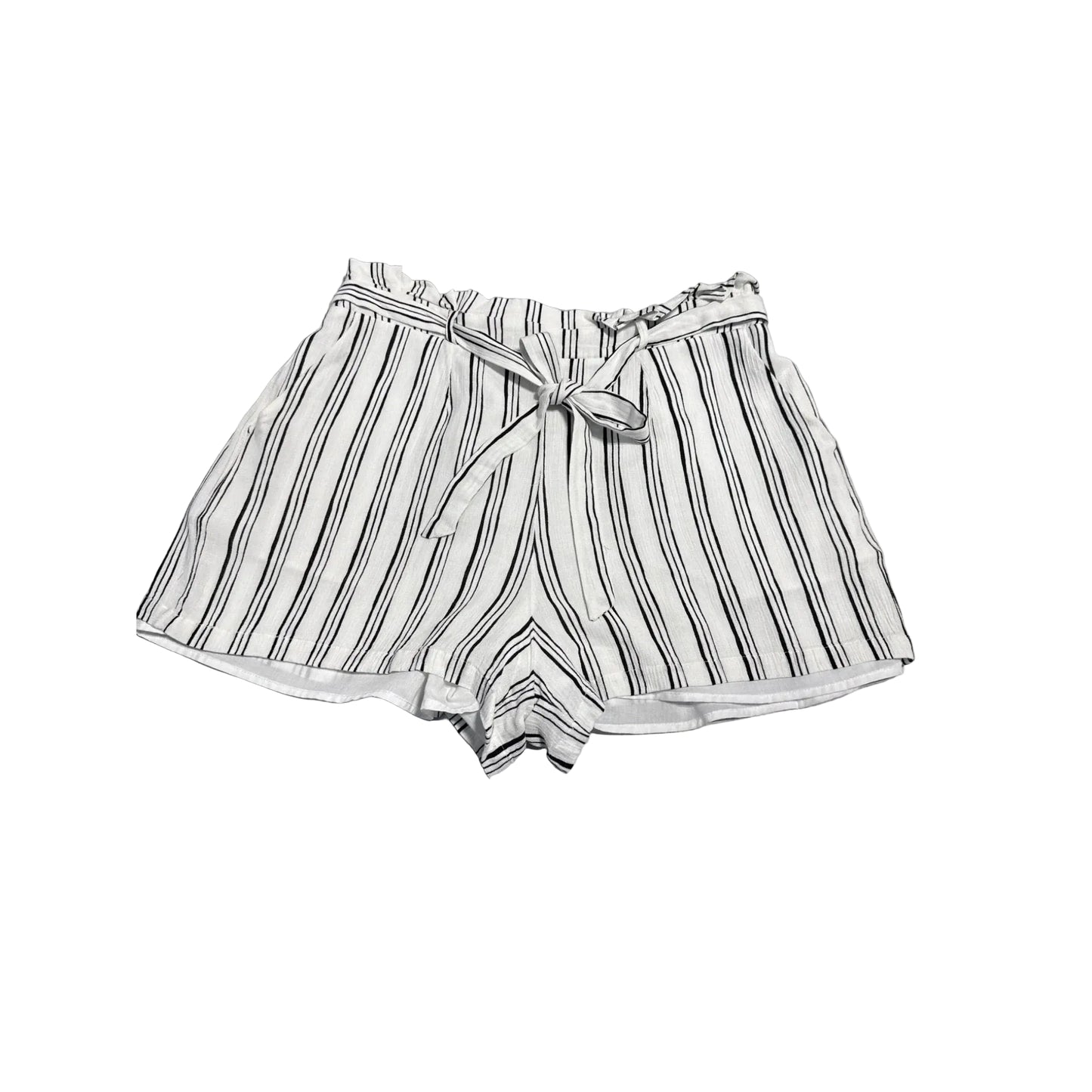 Shorts By Jennifer Lopez In Black & White, Size: L