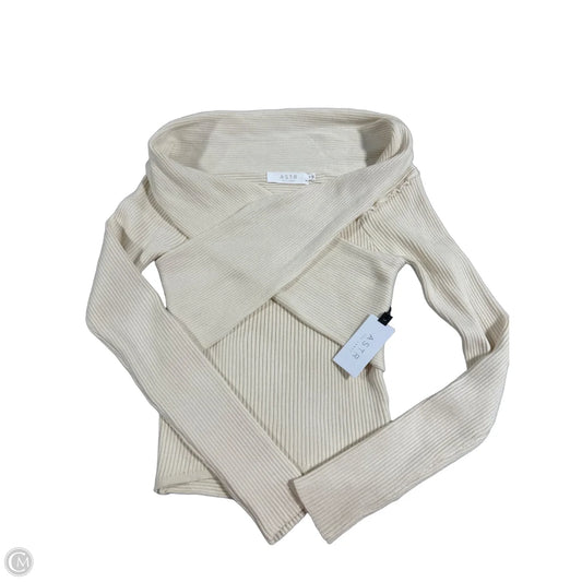 Sweater By Astr In Cream, Size: S