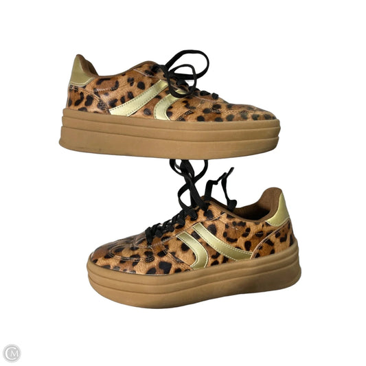 Shoes Sneakers By Cmc In Animal Print, Size: 7.5