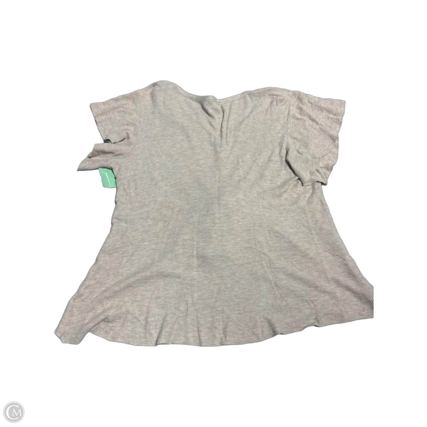 Top Short Sleeve By Maurices In Beige, Size: Xl