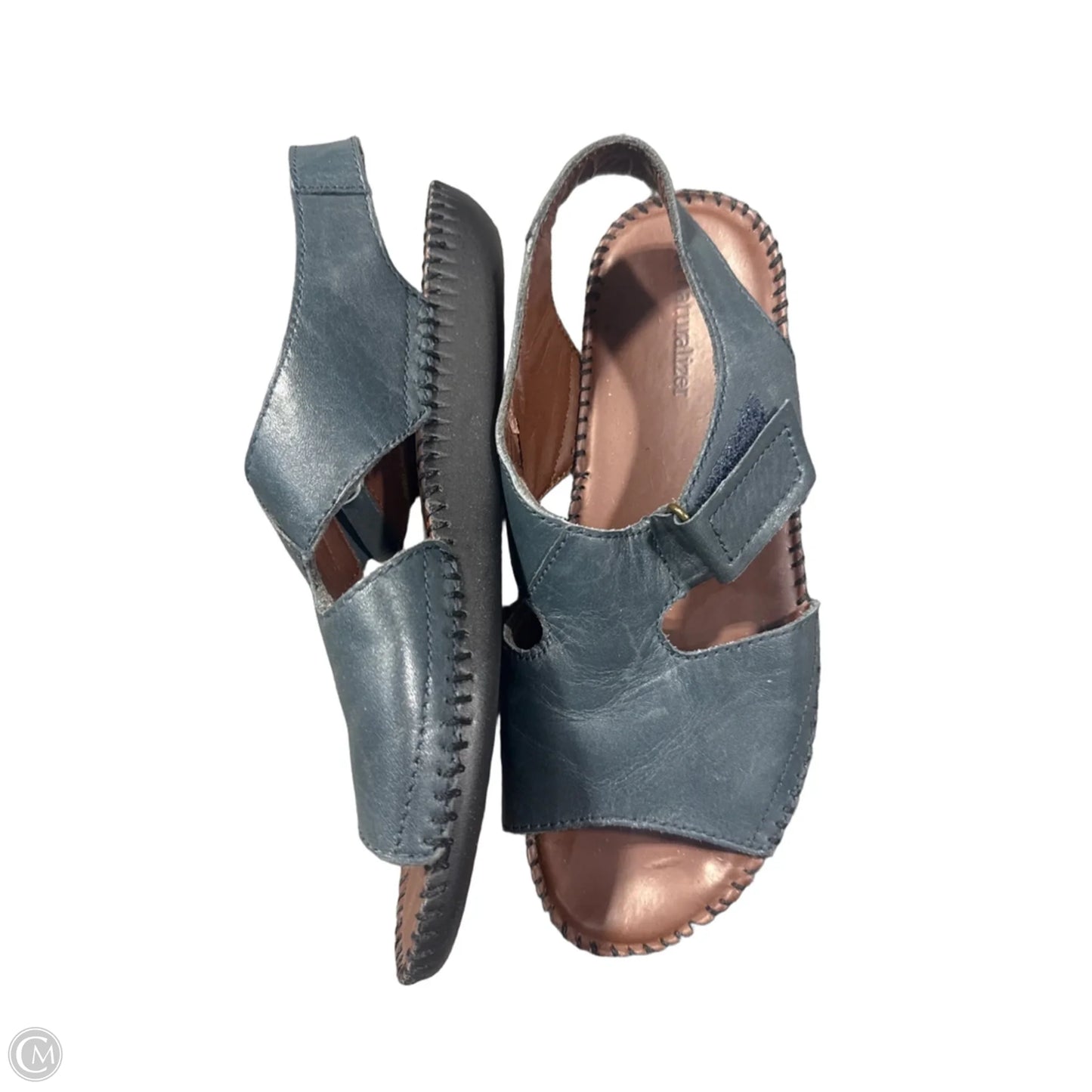 Sandals Flats By Naturalizer In Grey, Size: 6.5