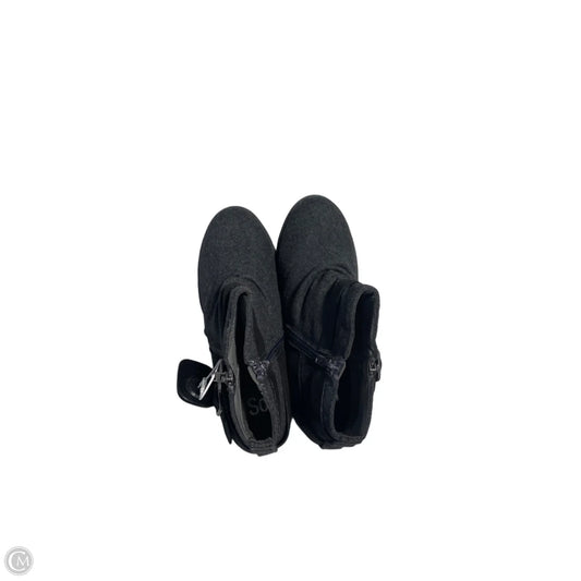 Boots Ankle Flats By So In Grey, Size: 8