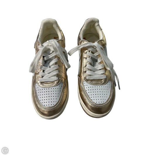 Shoes Sneakers By Sam Edelman In Gold & White, Size: 7.5