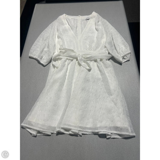 Dress Casual Short By Petal & Pup In White, Size: L