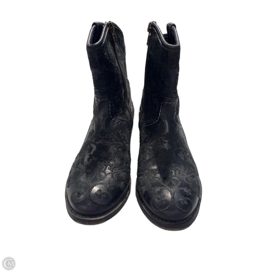Boots Ankle Flats By Taos In Black, Size: 7.5