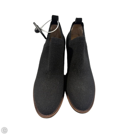 Boots Ankle Flats By Sofft In Black, Size: 6