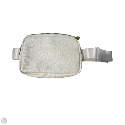 Belt Bag By Cmf, Size: Small