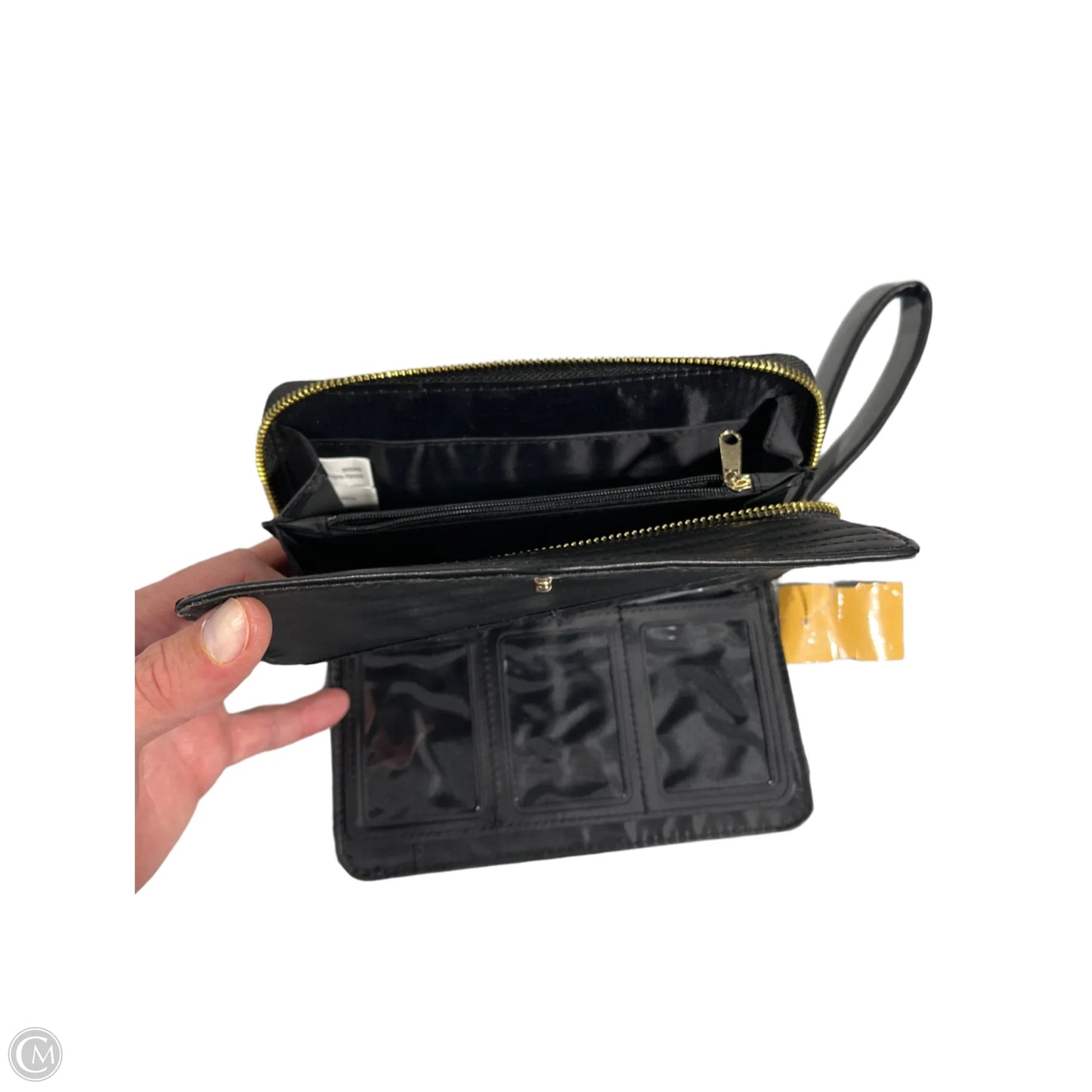 Wristlet By Cmb, Size: Medium