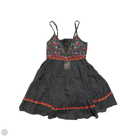 Dress Casual Short By Cma In Grey, Size: Xs