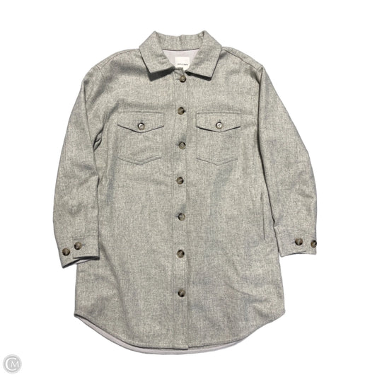 Coat Faux Fur & Sherpa By Cma In Grey, Size: M