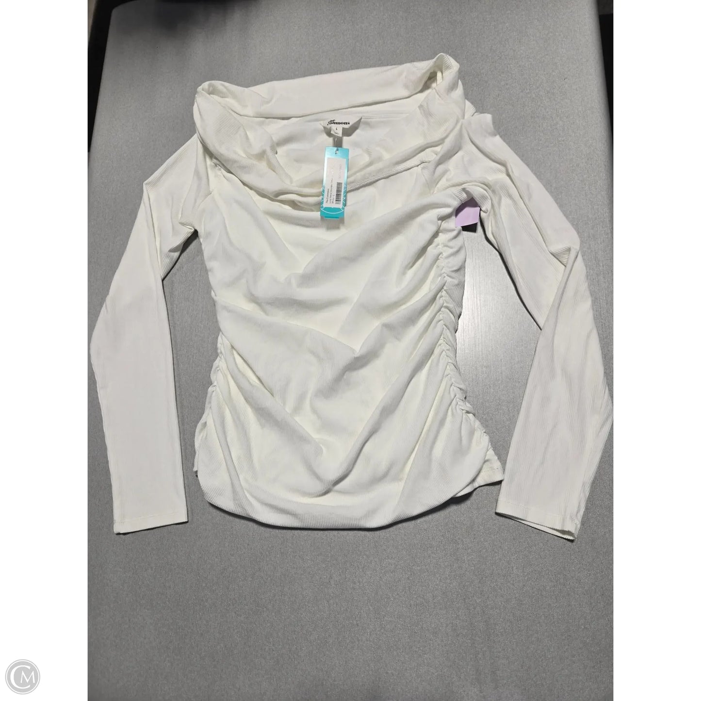 Top Long Sleeve Basic By Cmc In White, Size: L