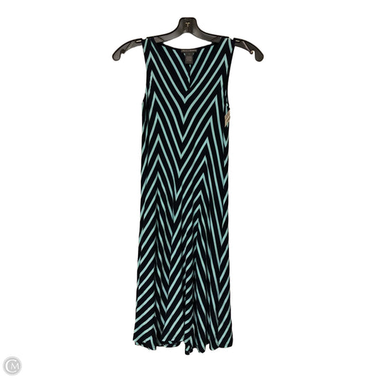 Dress Casual Short By Chelsea And Theodore In Blue, Size: S