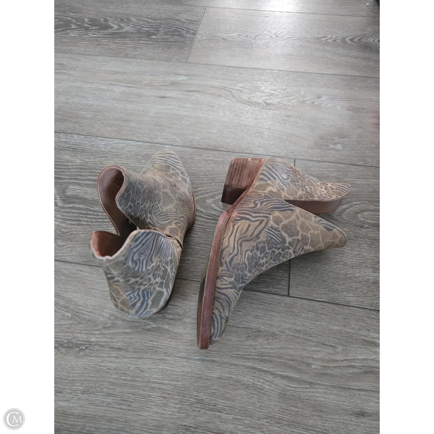 Boots Ankle Heels By Free People In Animal Print, Size: 8.5