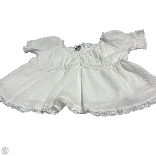 Top Short Sleeve By Cmc In White, Size: 2x