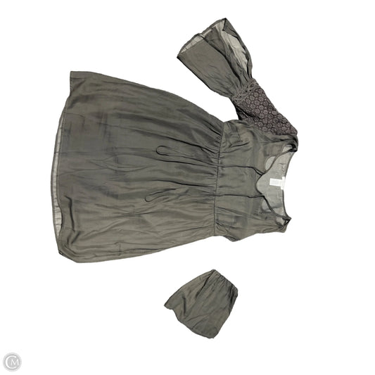 Dress Casual Short By Esley In Grey, Size: L