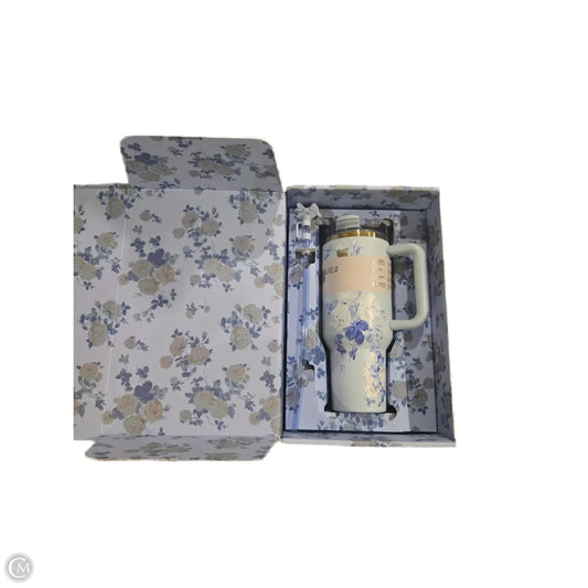 Accessory Tag By Cma