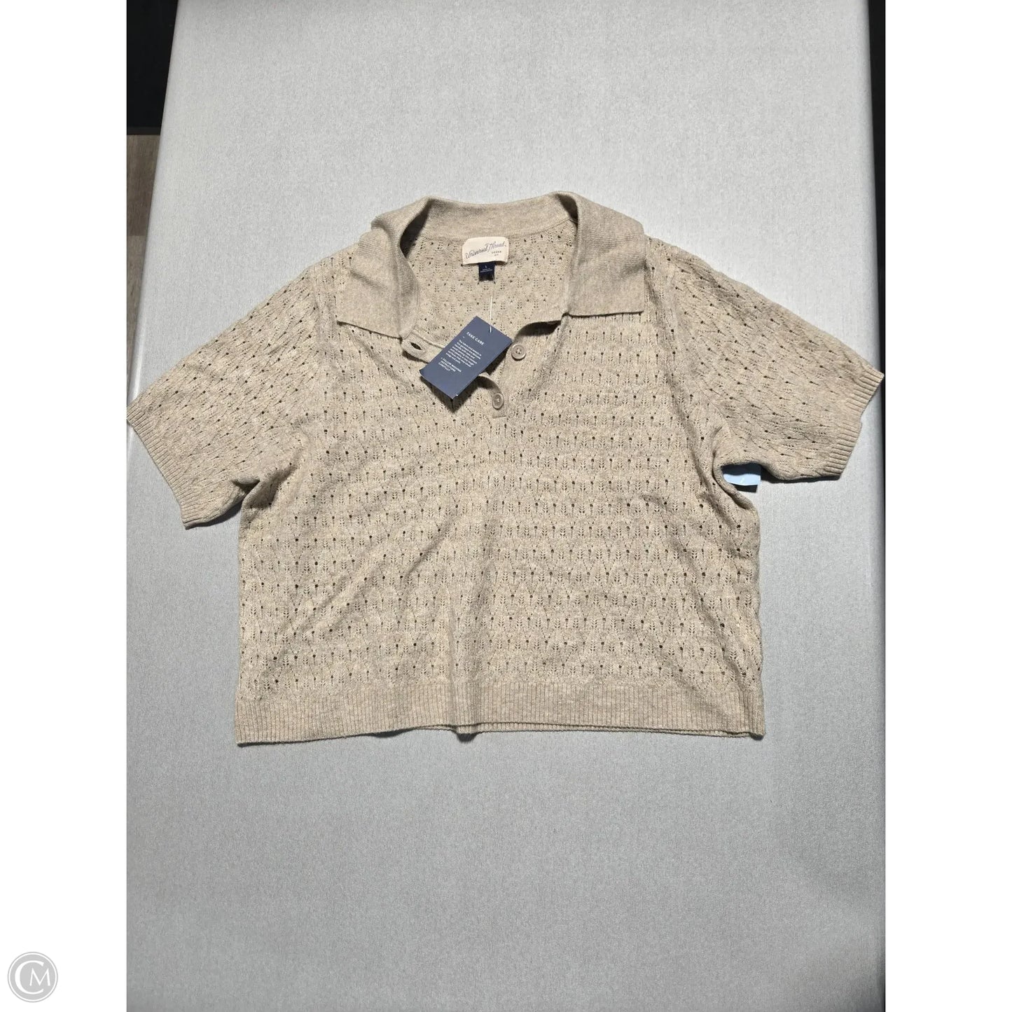 Top Short Sleeve By Universal Thread In Tan, Size: L