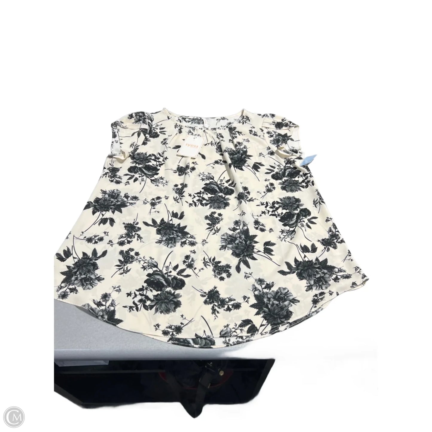 Top Short Sleeve By Cme In Floral Print, Size: Xl