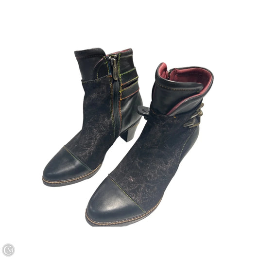 Boots Ankle Heels By Cmc In Black, Size: 7.5