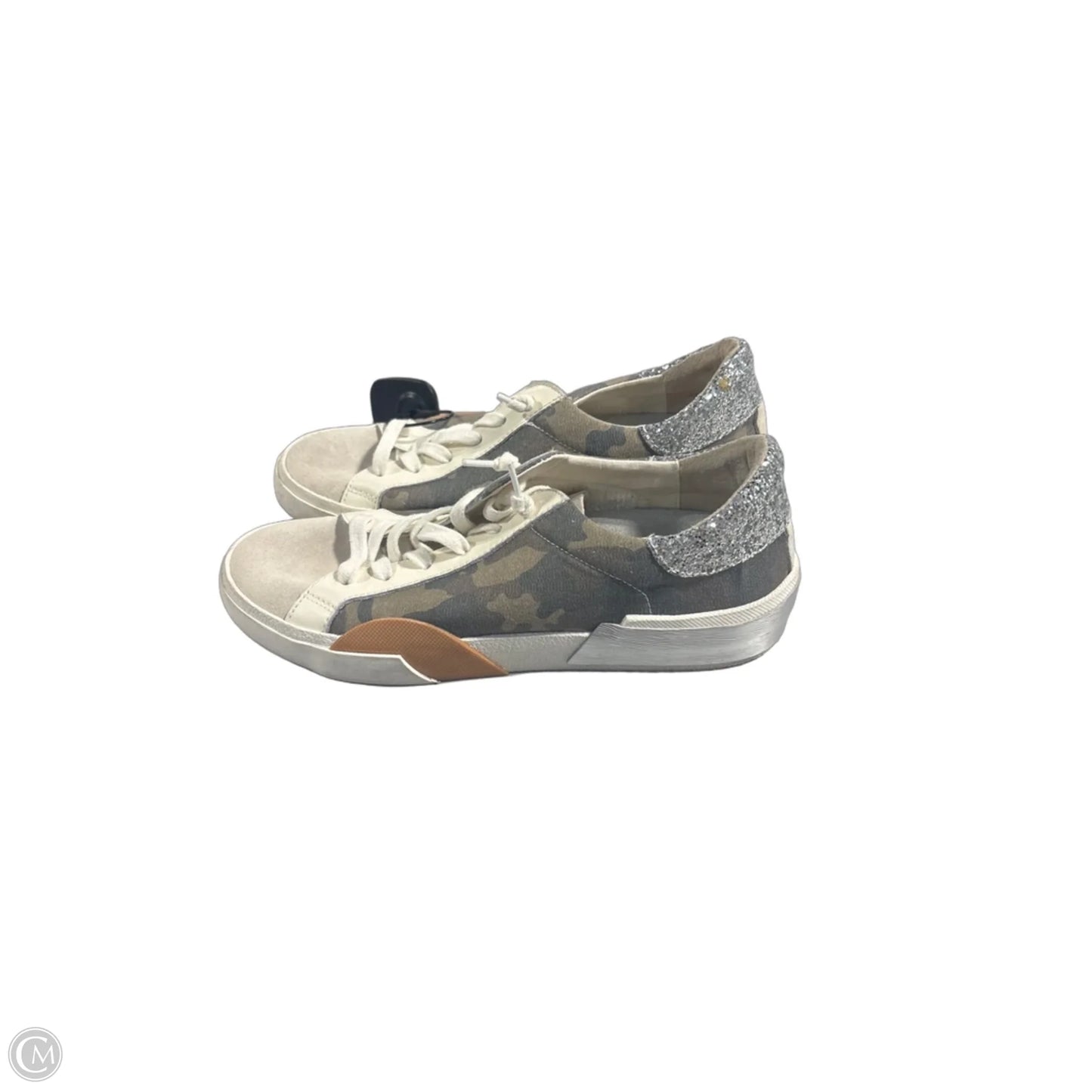 Shoes Sneakers By Dolce Vita In Camouflage Print, Size: 8.5