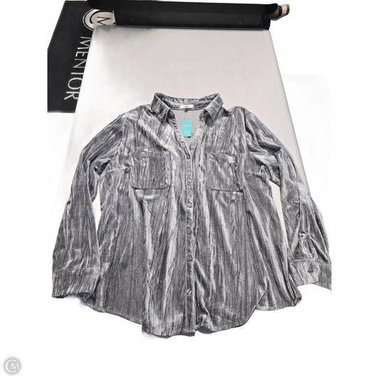 Top Long Sleeve By Maurices In Grey, Size: Xxl
