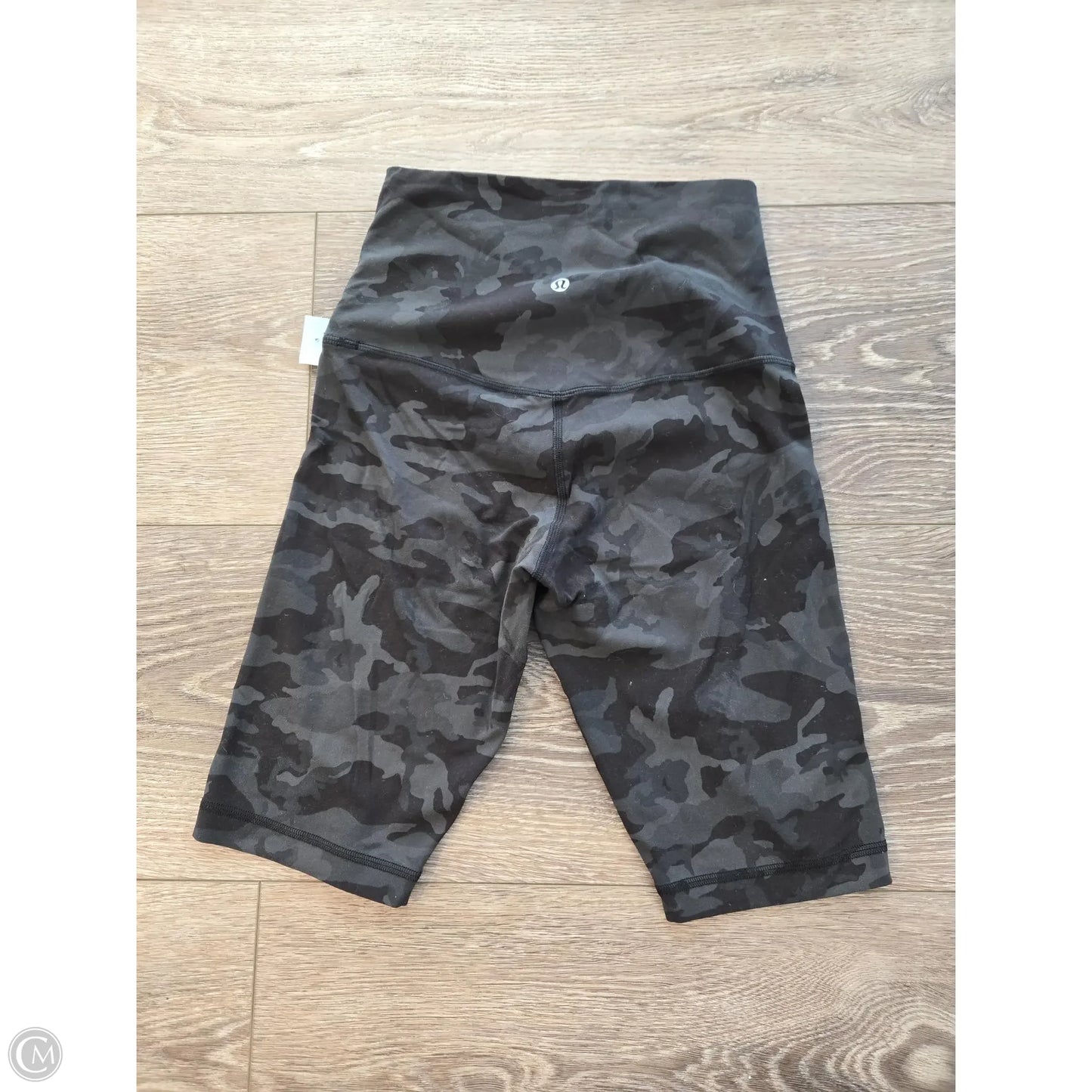 Athletic Shorts By Lululemon In Green, Size: 6