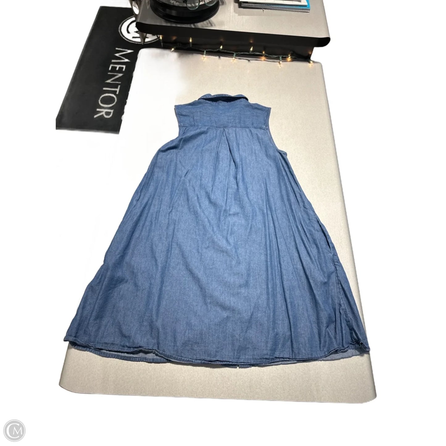 Dress Casual Short By Old Navy In Blue Denim, Size: L