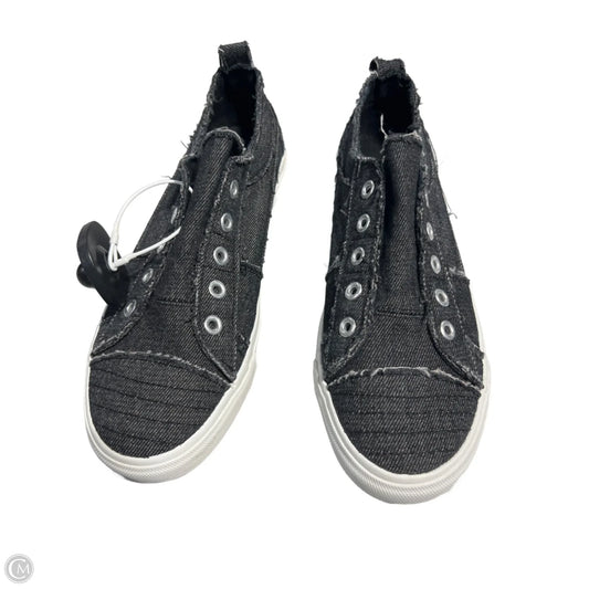 Shoes Flats By Corkys In Grey, Size: 7