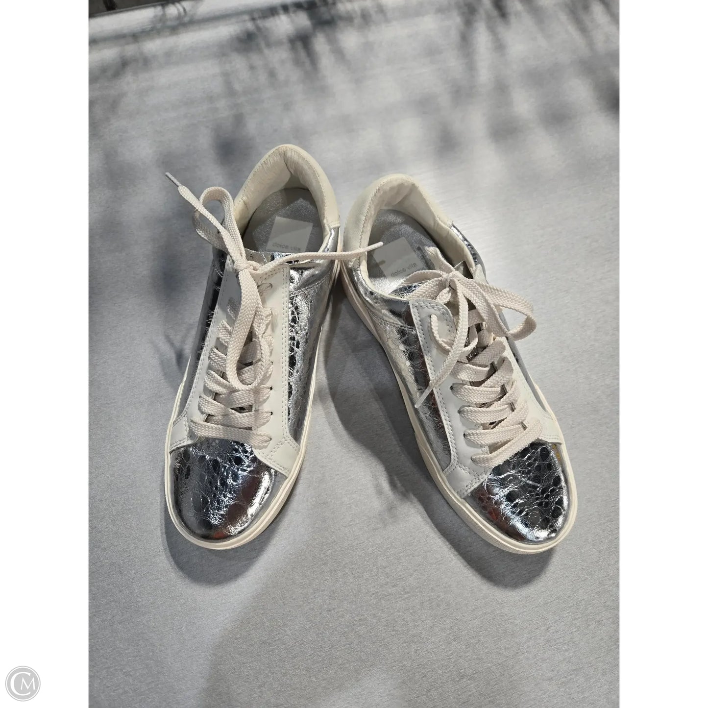 Shoes Sneakers By Dolce Vita In Silver & White, Size: 8