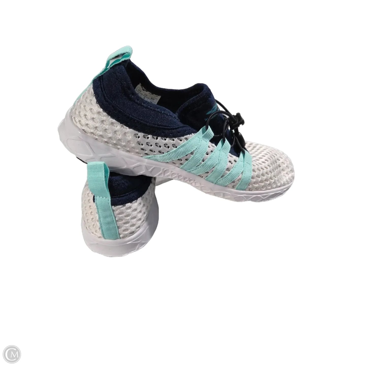 Shoes Athletic By Cmc In White, Size: 6