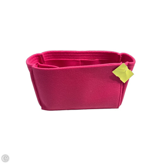 Accessory Tag By Cme, Size: Medium