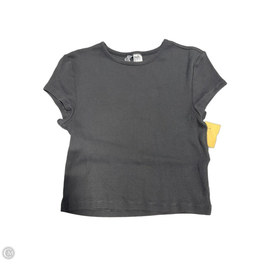 Top Short Sleeve By Divided In Grey, Size: M