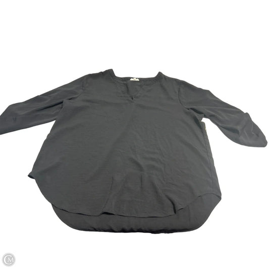 Top Short Sleeve By Maurices In Black, Size: Xxl