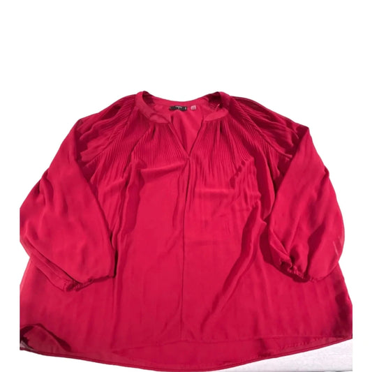 Top Long Sleeve By Tahari In Red, Size: 1x