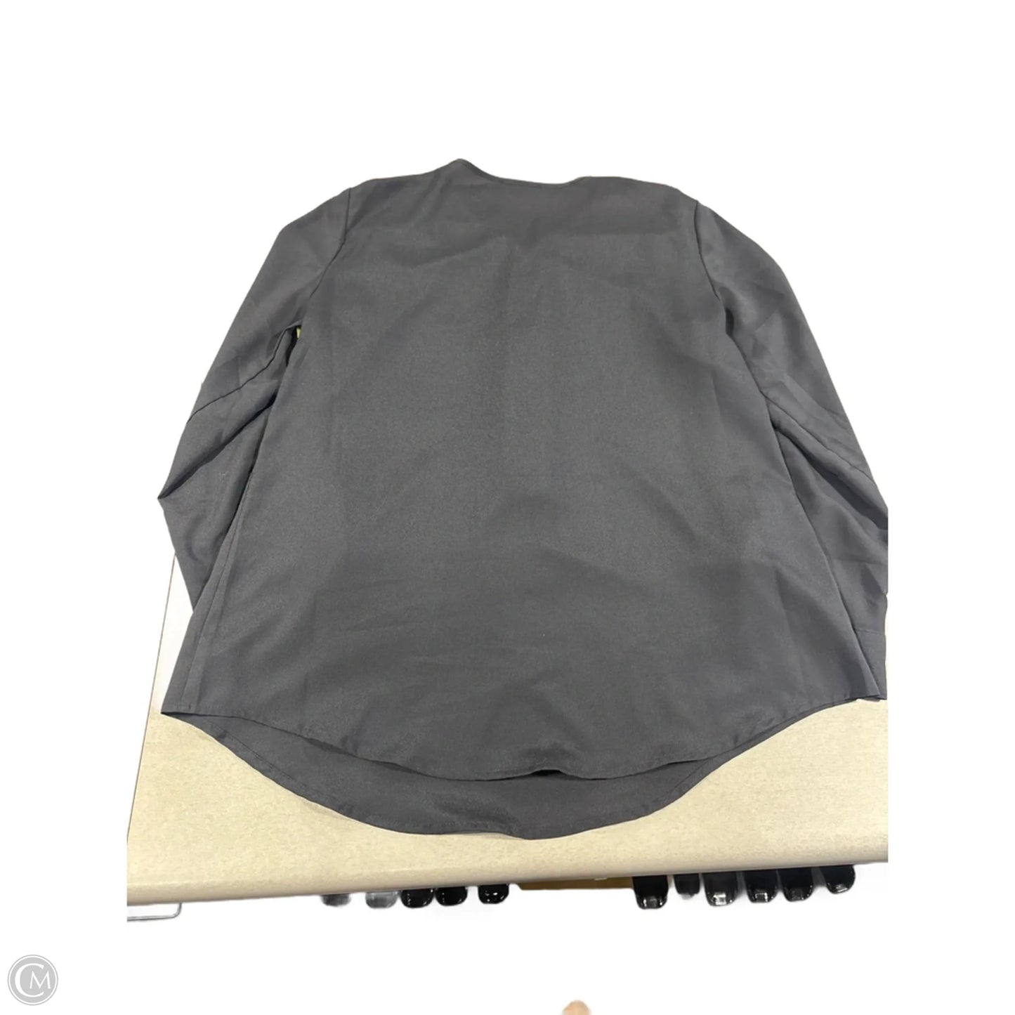 Top Long Sleeve By Calvin Klein In Grey, Size: L