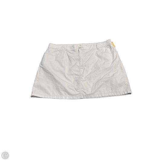 Skirt Mini & Short By St Johns Bay In White, Size: 18