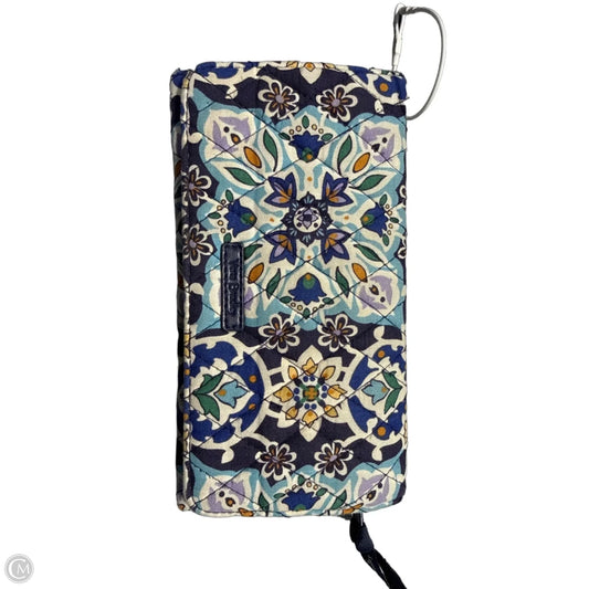 Wallet By Vera Bradley, Size: Medium