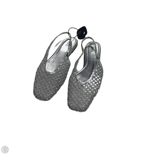 Shoes Flats By Zara In Silver, Size: 6.5