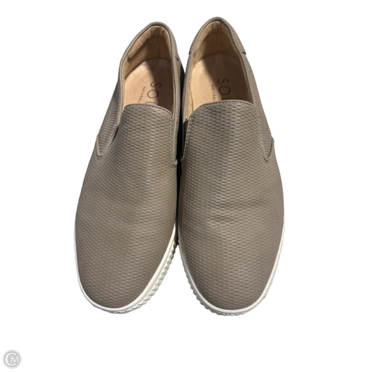 Shoes Flats By Cmc In Tan, Size: 8.5