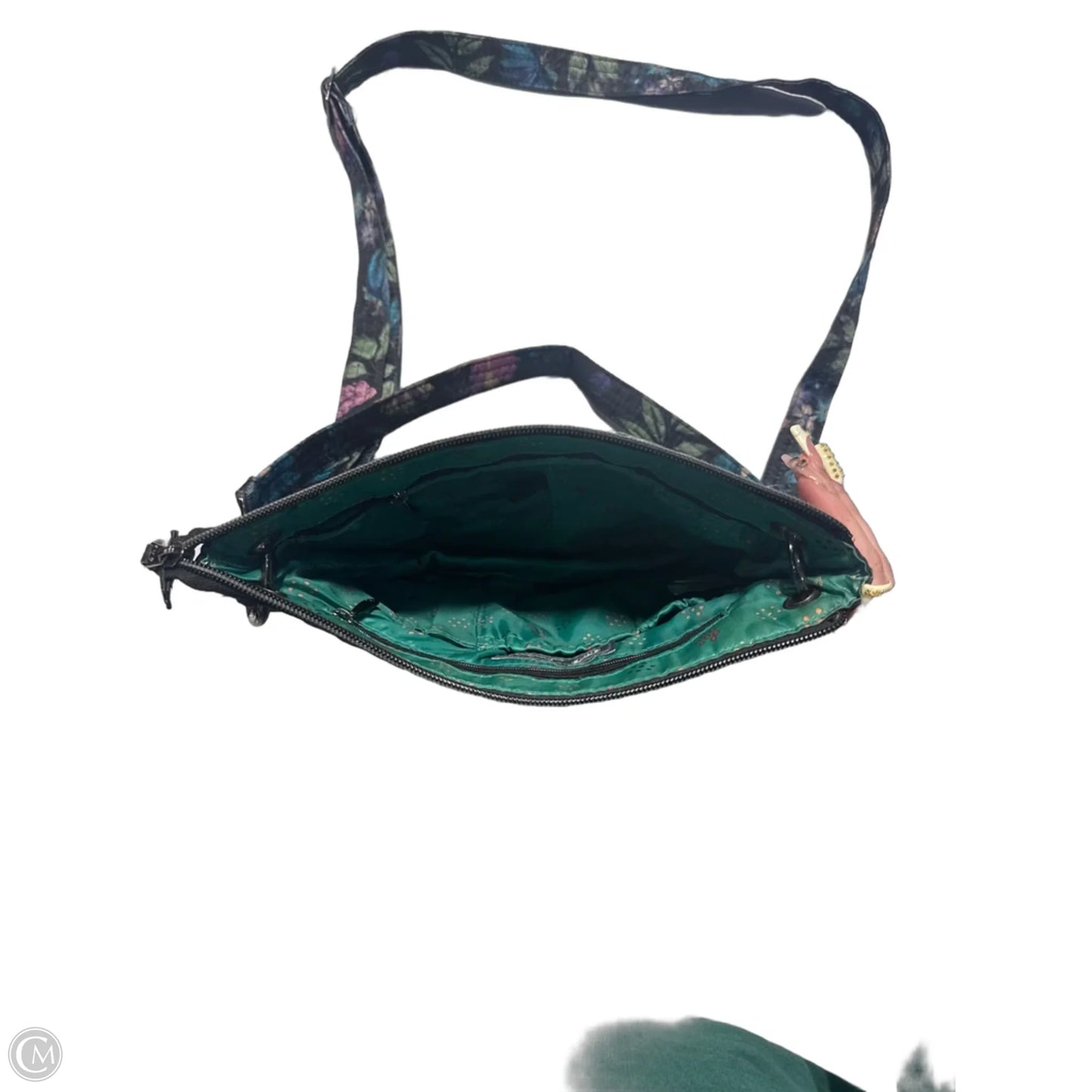 Handbag By Lug, Size: Medium