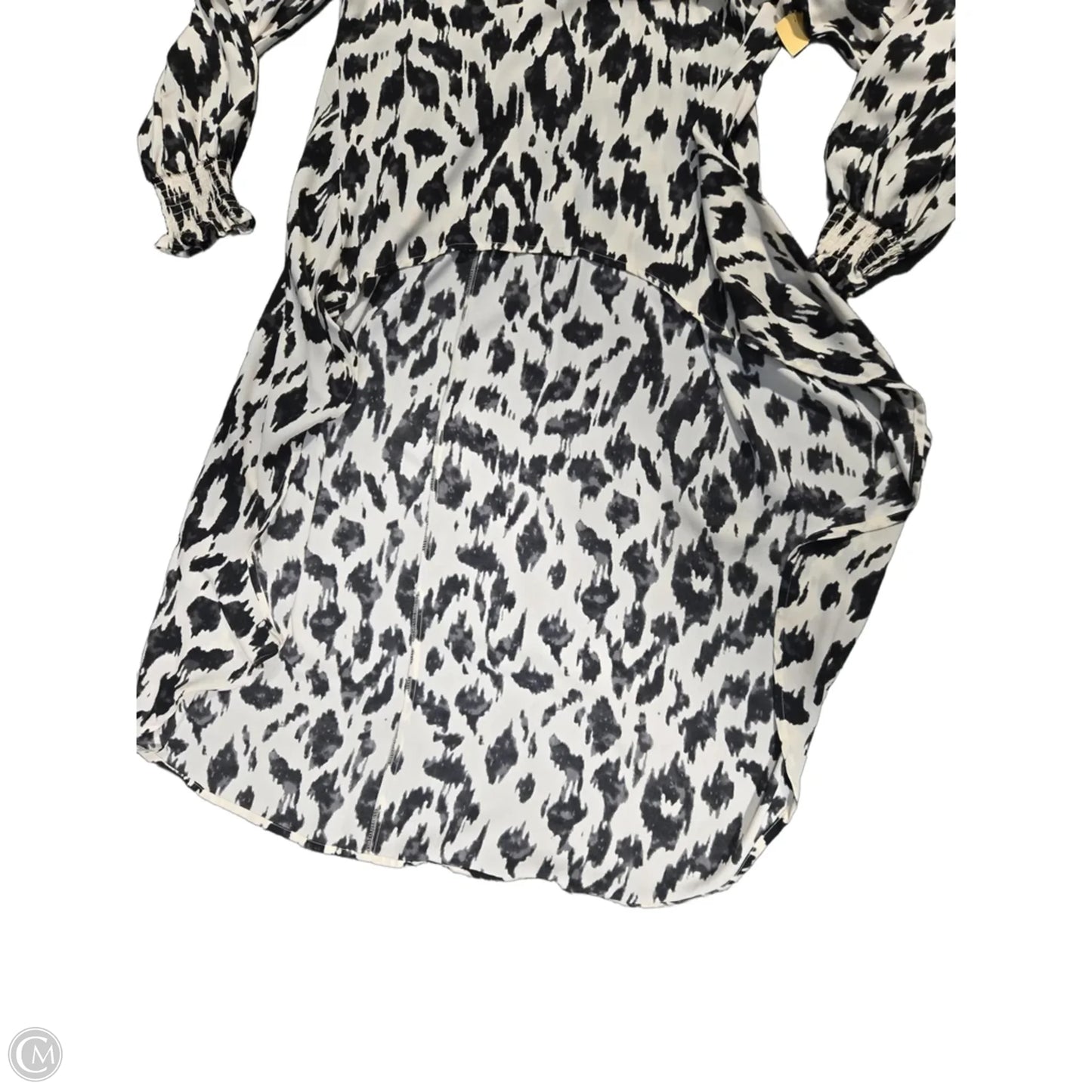 Shawl By Cmc In Black & White, Size: S